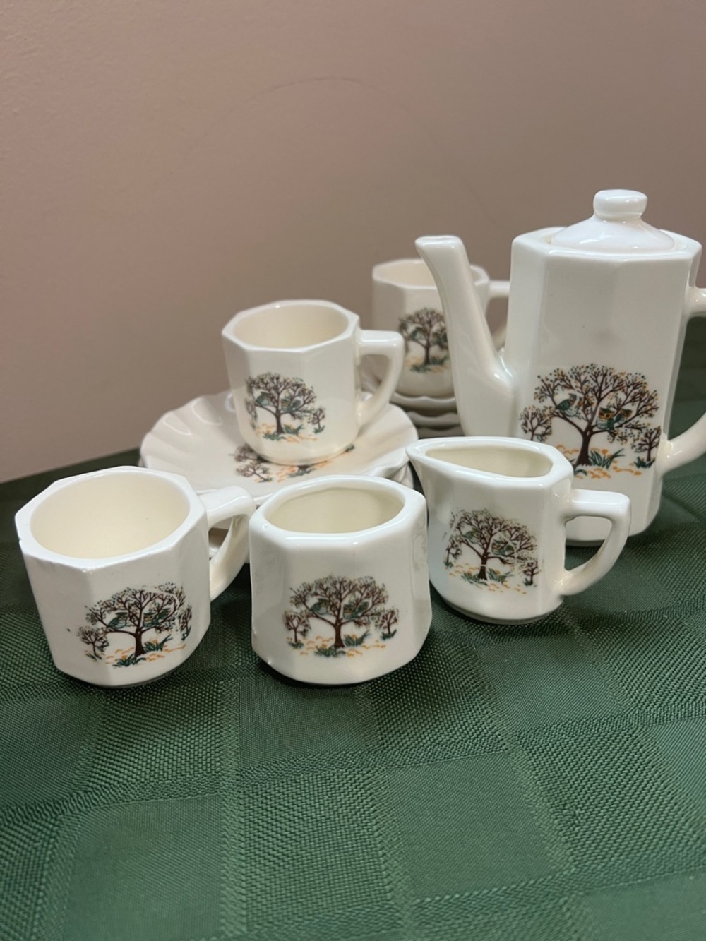 Vintage 1980s Woolworth Owl China Toy Tea Set - Picture 10 of 14